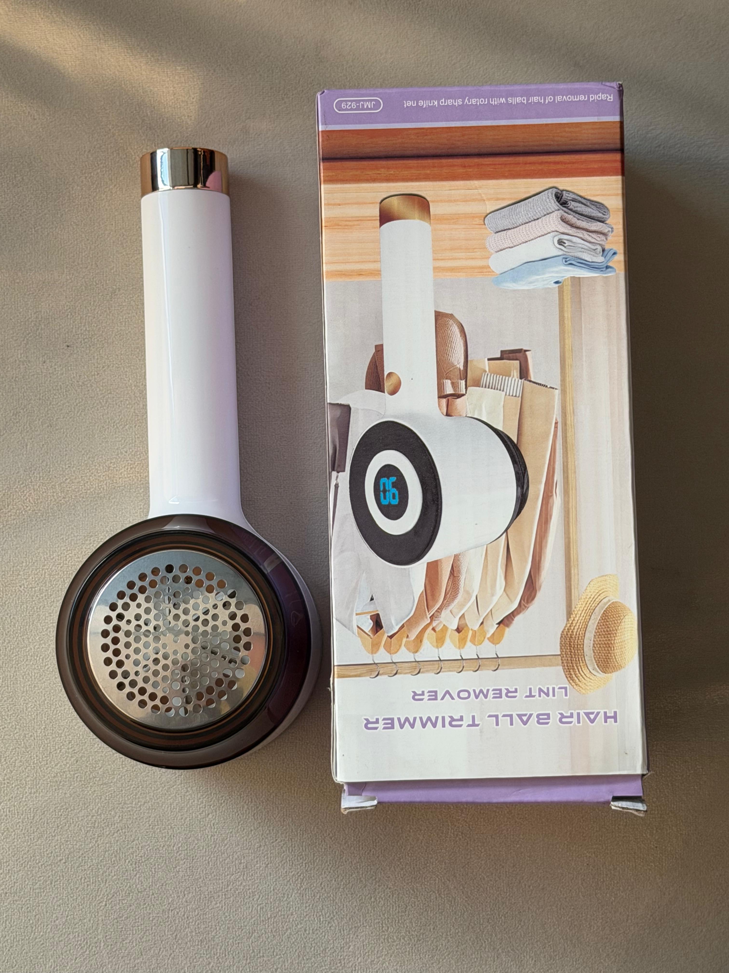 Luxury Electric Fabric Lint Remover & Clothes Shaver – White Gold Edition