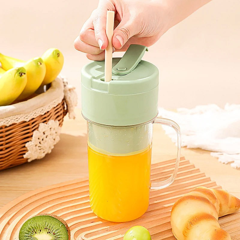Mini Portable Juicer Blender